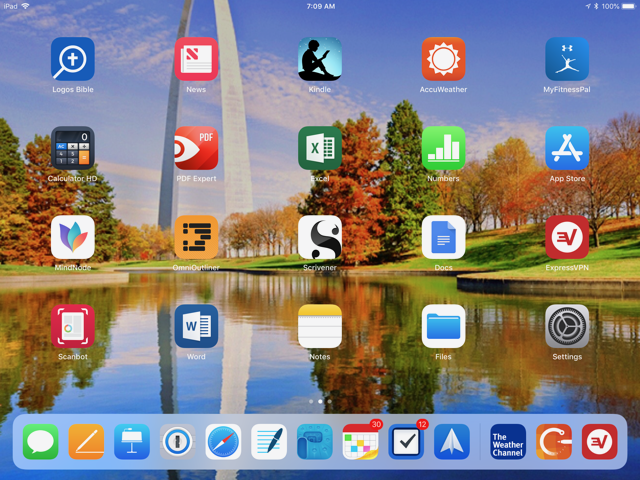 iPad Home Screen Mosbacker.png